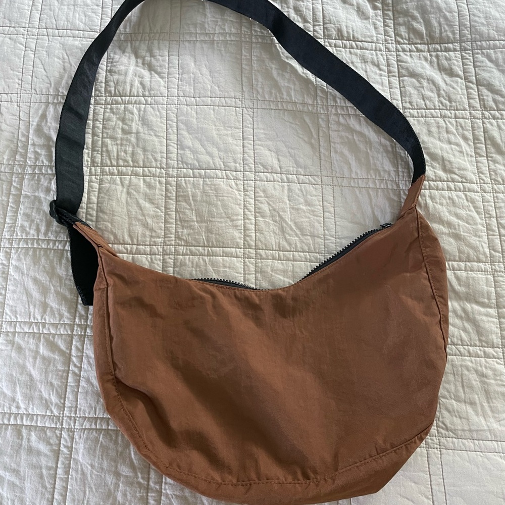 Baggu Medium Crescent - brown - Picture 2 of 2